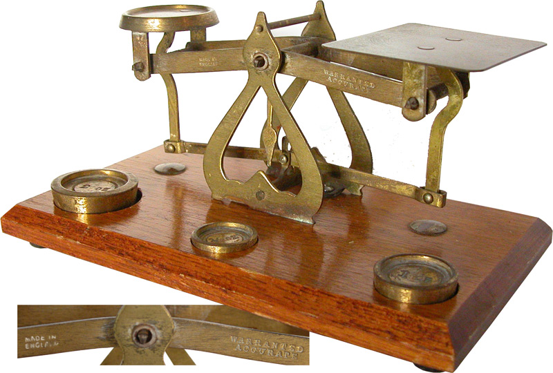 Small Postal Scale with 3 Weights - click to enlarge.