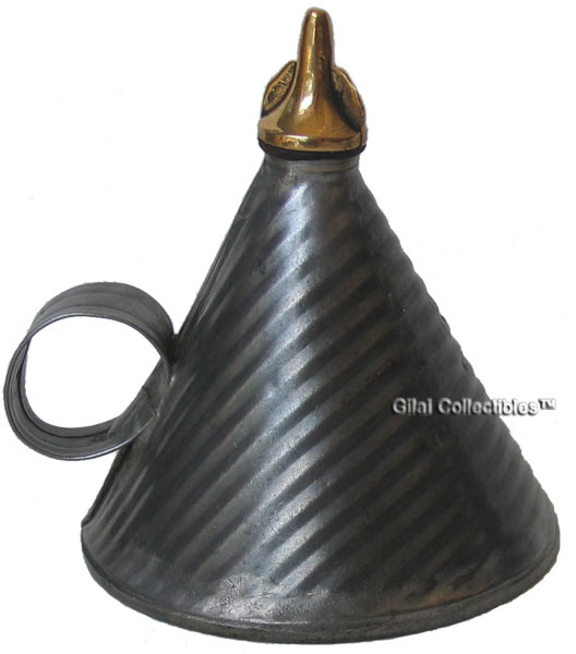 Joiners Conical Oilcan - click to enlarge.