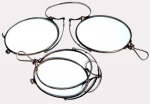 19th Century Gilt Metal Folding Pince-Nez Spectacles