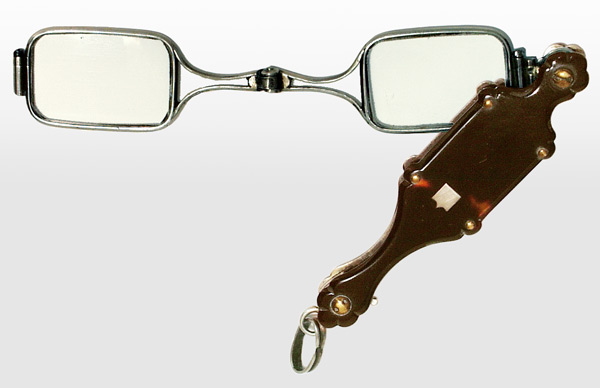  Hinged Lorgnette Spectacles 19th Century Tortoise-Shell and Silver - click to enlarge.